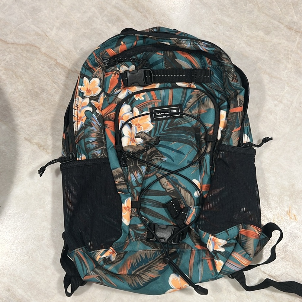 Dakine kid’s from pack. 13L. New without tags.